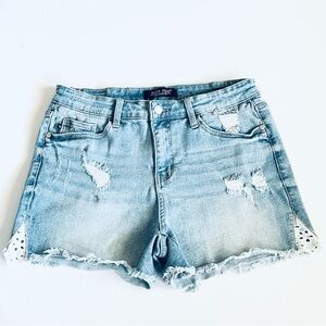 Judy Blue Distressed Denim Jean Shorts Size Size 29
